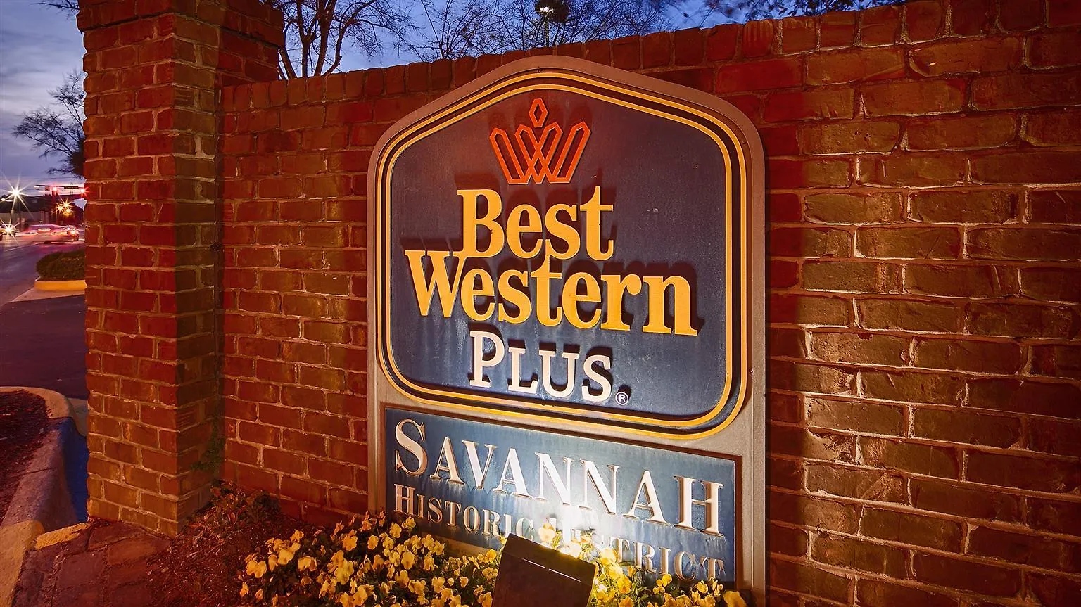 Best Western Savannah Historic District Hotel